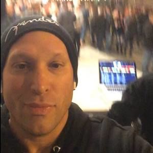 Meet your Posher, Gabriel